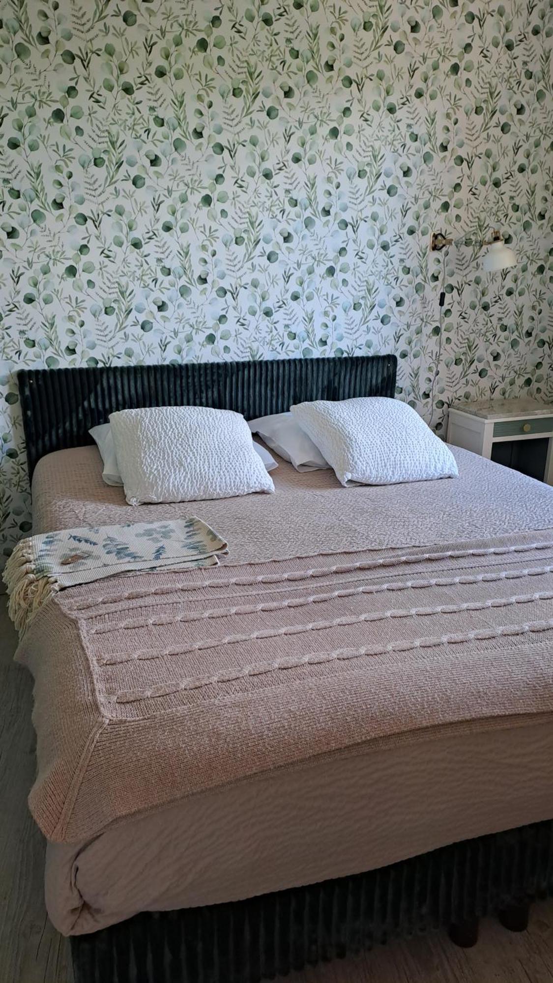 شقة Chez Christine Et Fabrice Font-Romeu-Odeillo-Via الغرفة الصورة