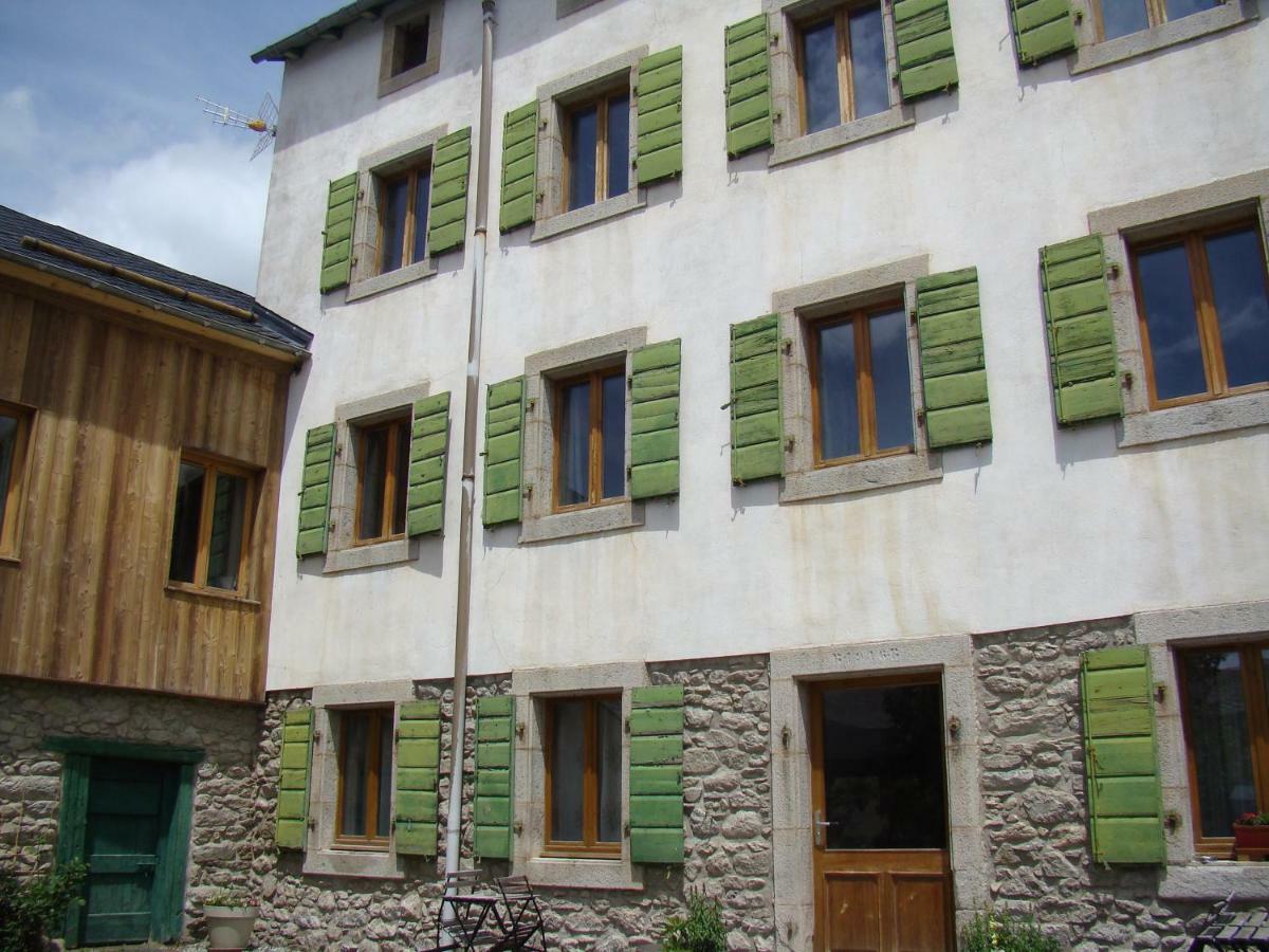 شقة Chez Christine Et Fabrice Font-Romeu-Odeillo-Via المظهر الخارجي الصورة